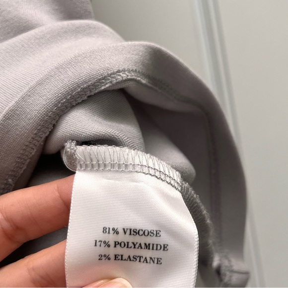 L.K. BENNETT structured top XS - Picture 4 of 5